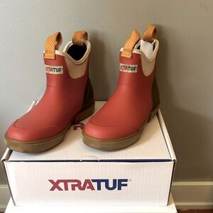 Women’s XtraTuf 6” Ankle Deck Boot Vintage